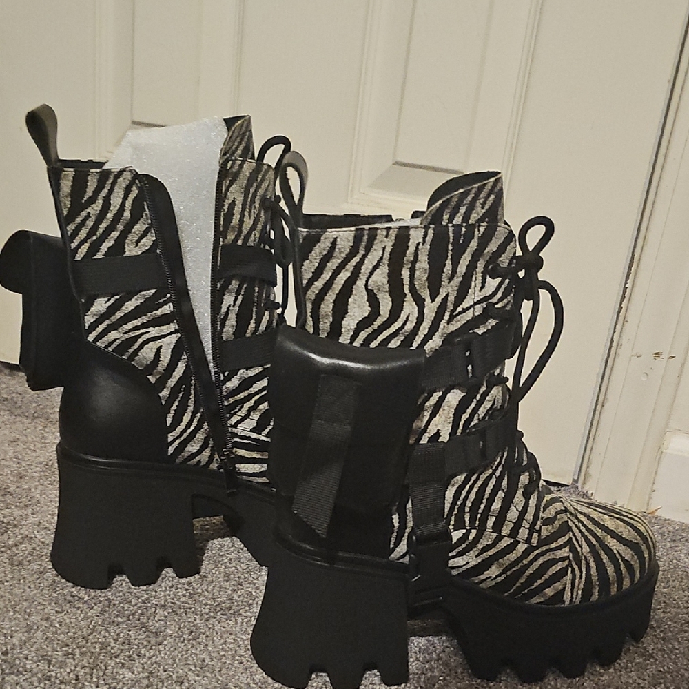 Zebra Print Combat Boots in Black and White reposing because size was incorrect